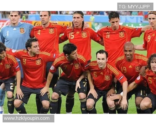 足球星光大赏盛典精彩回顾 球场英雄闪耀瞬间与荣耀时刻再现